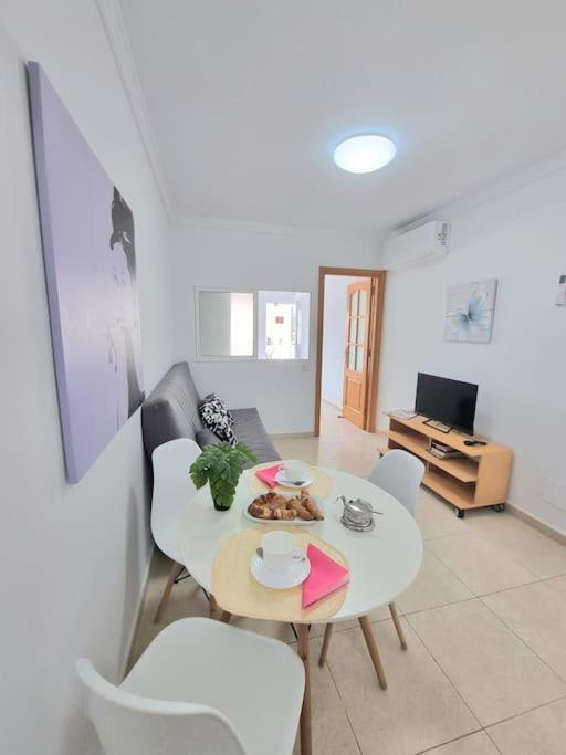 Appartement Suecia Lirio à Los Cristianos  Extérieur photo